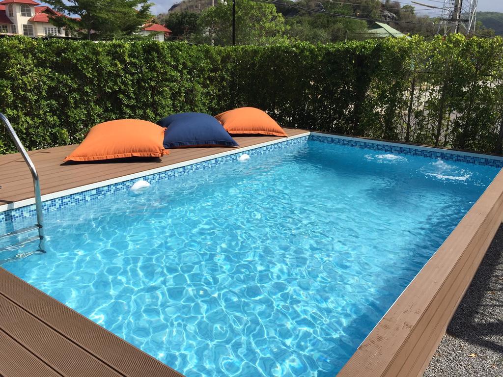 The Restro Hotel Huahin Kültér fotó