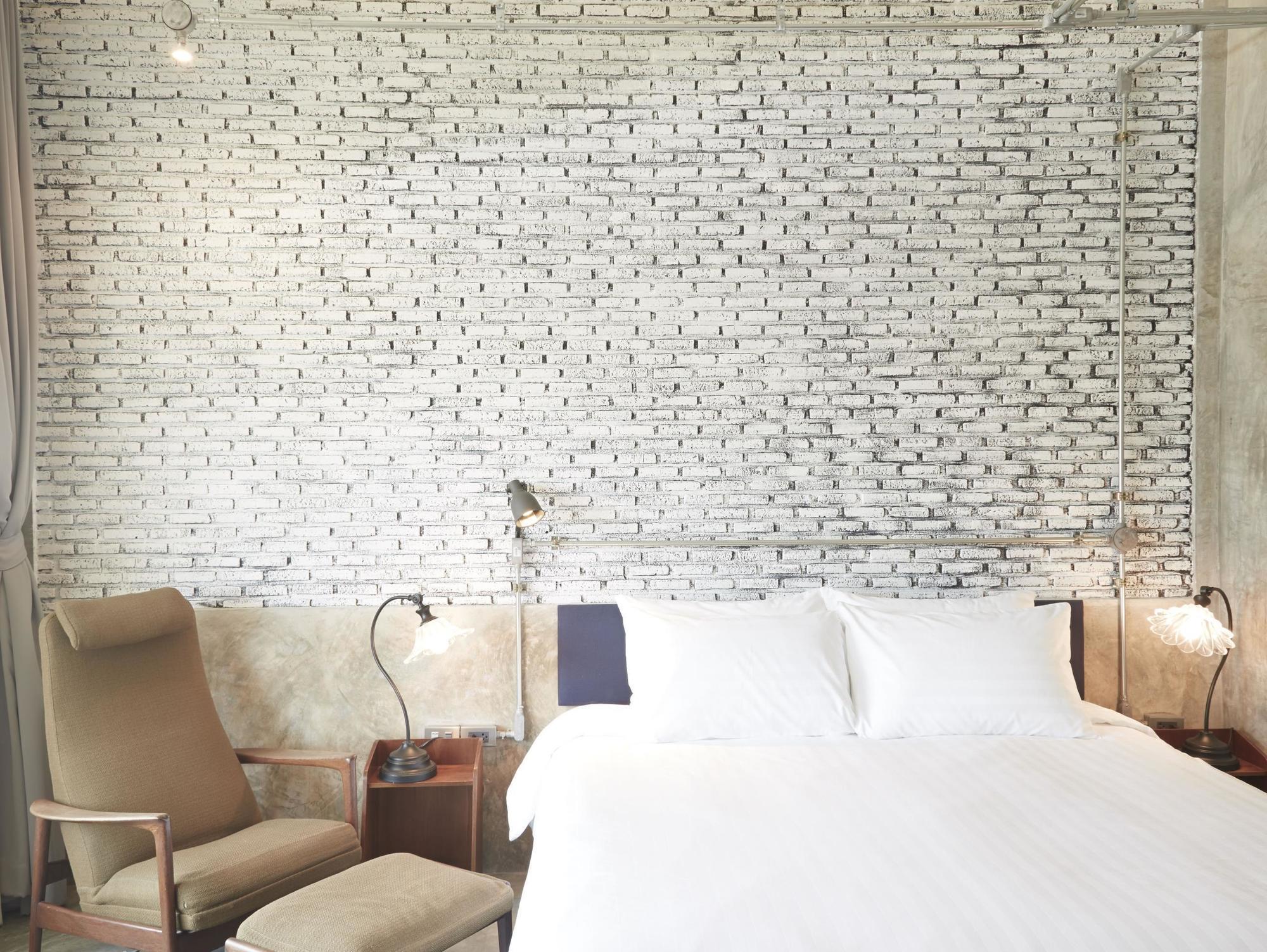 The Restro Hotel Huahin Kültér fotó